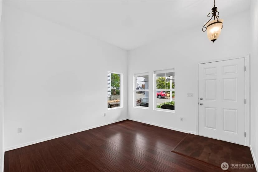 Property photo for 1505 66th Street Se, Auburn photo 7