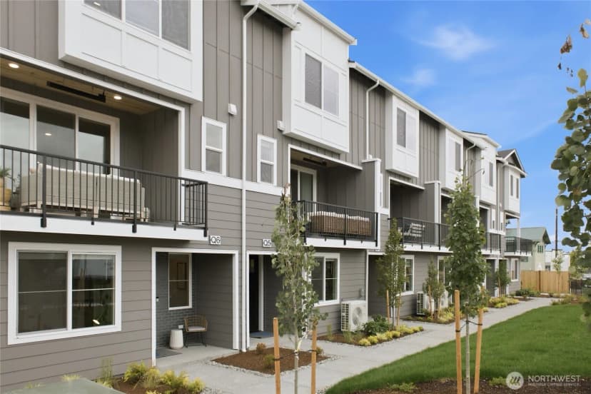 Property photo for 21029 87th Avenue Se #p2, Snohomish