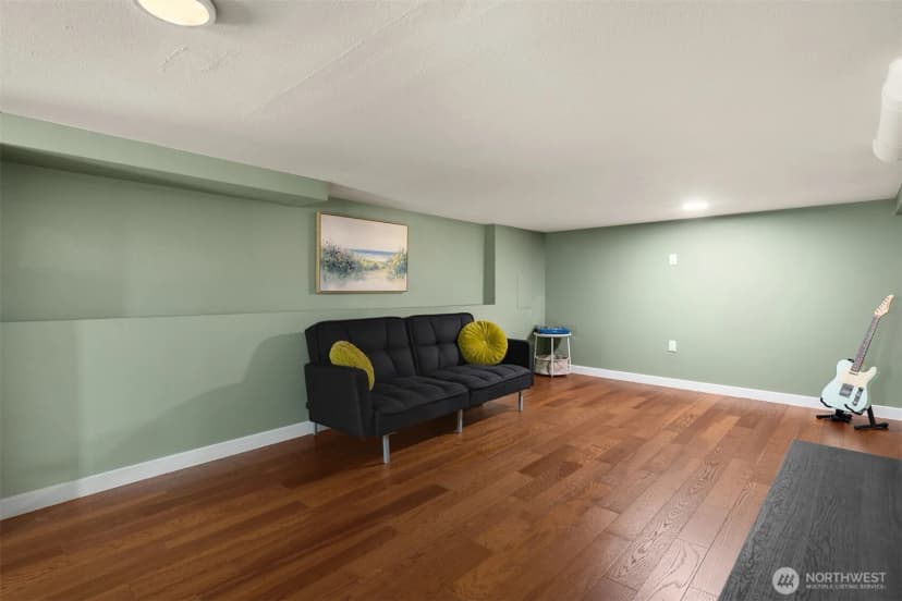 Property photo for 11558 Fremont Avenue, Seattle photo 18