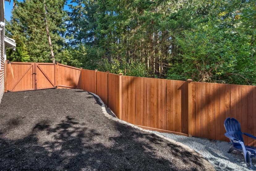 Property photo for 504 124th Street Se, Everett photo 22