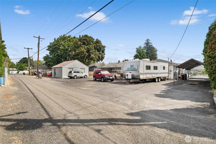 Property photo for 145 Nw F Street, Ephrata photo 38