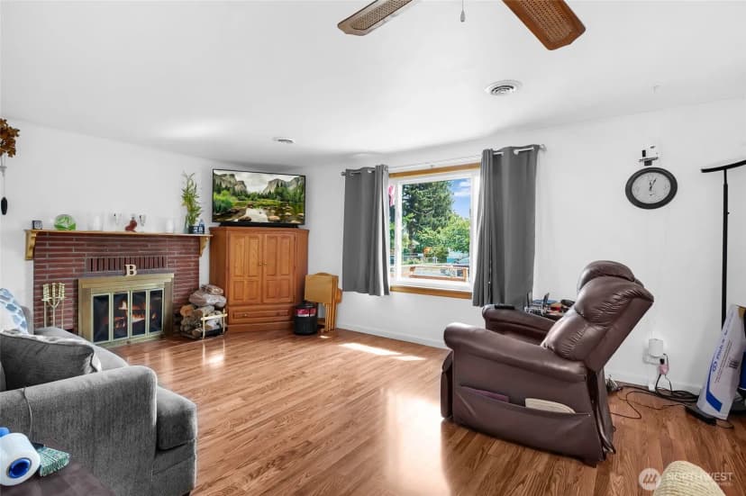 Property photo for 145 Nw F Street, Ephrata photo 8