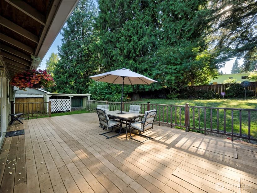 Property photo for 30443 3rd Avenue S, Federal Way photo 20