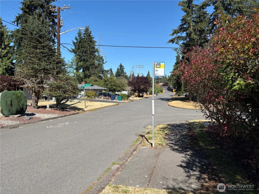 Property photo for 30443 3rd Avenue S, Federal Way photo 31