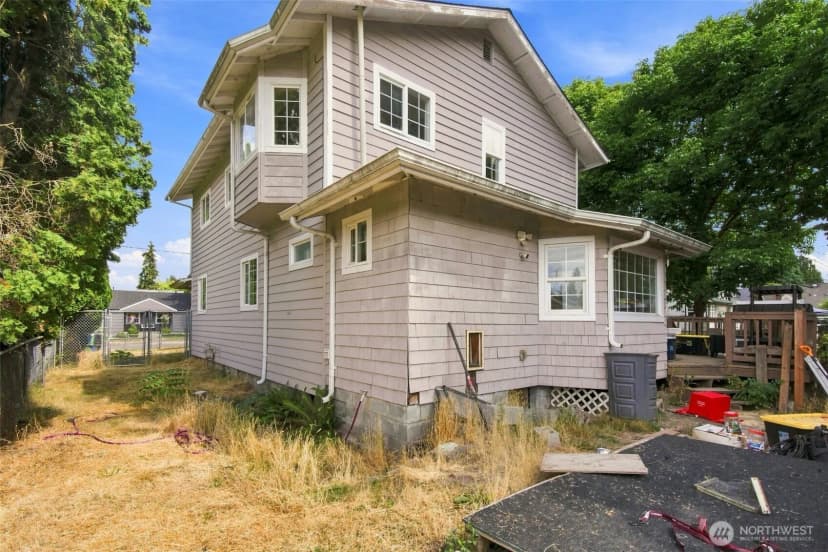 Property photo for 702 5th Avenue Nw, Puyallup photo 23