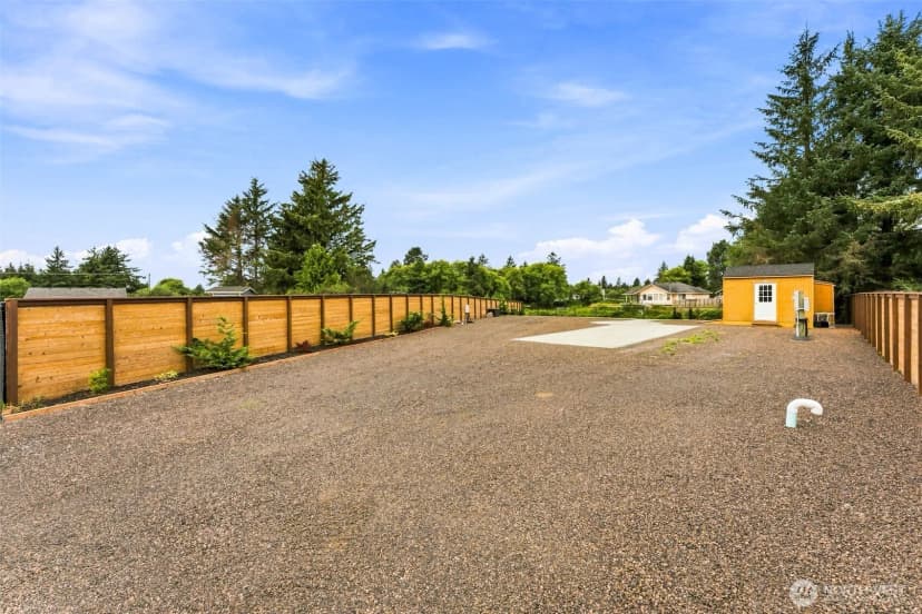 Property photo for 735 Swan Court Se, Ocean Shores photo 6