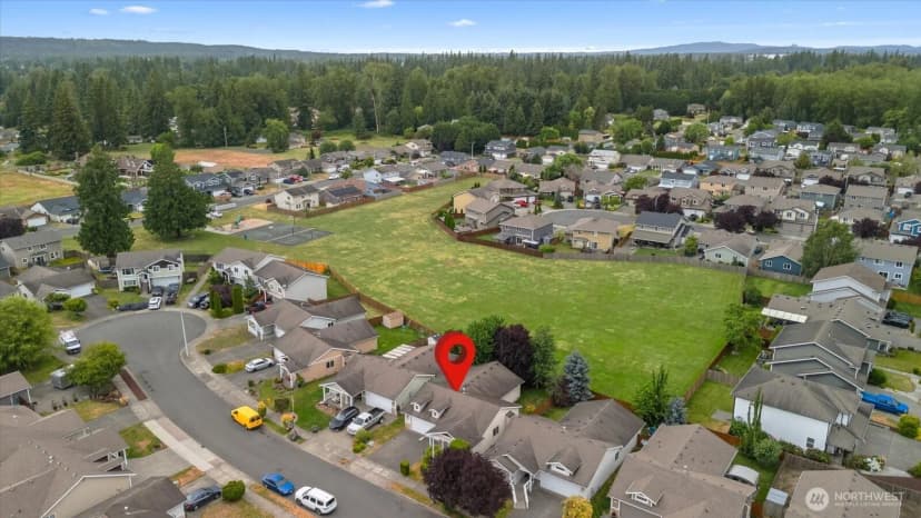 Property photo for 5725 121st Place Ne, Marysville photo 22