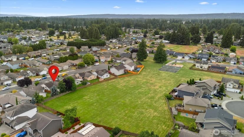 Property photo for 5725 121st Place Ne, Marysville photo 25
