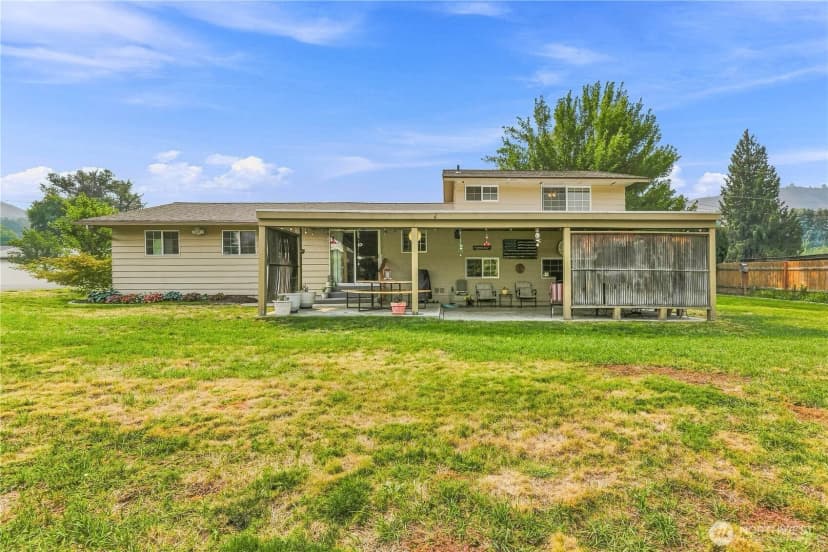 Property photo for 107 Oak Street, Cashmere photo 21