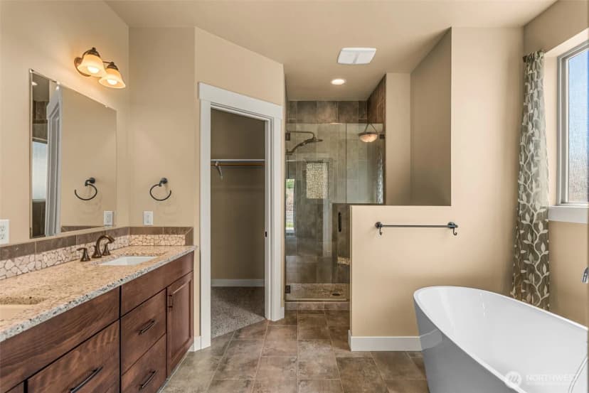 Property photo for 1726 Skeena Court, Wenatchee photo 18
