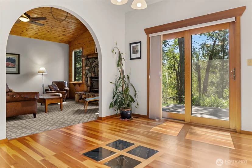 Property photo for 101 Evans, Winthrop photo 13
