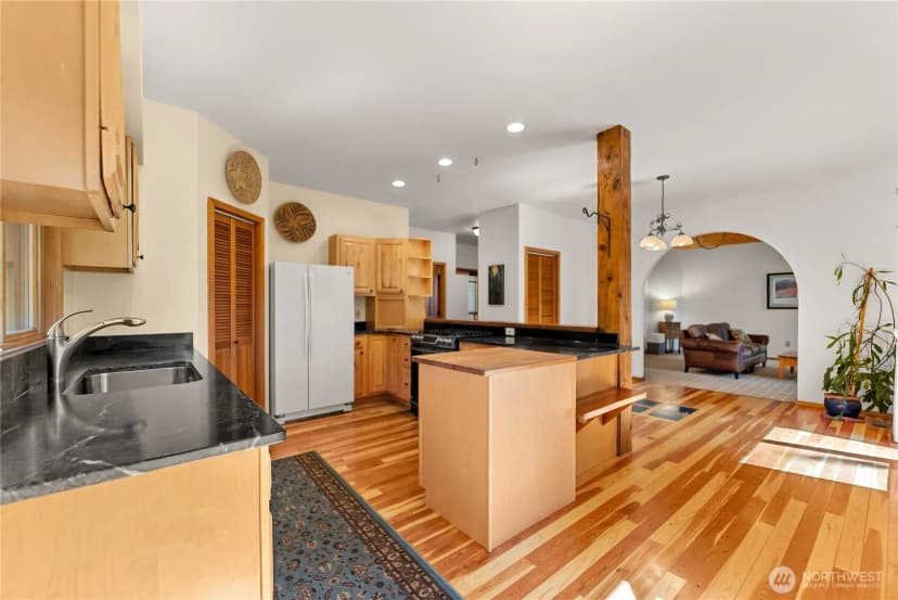 Property photo for 101 Evans, Winthrop photo 12