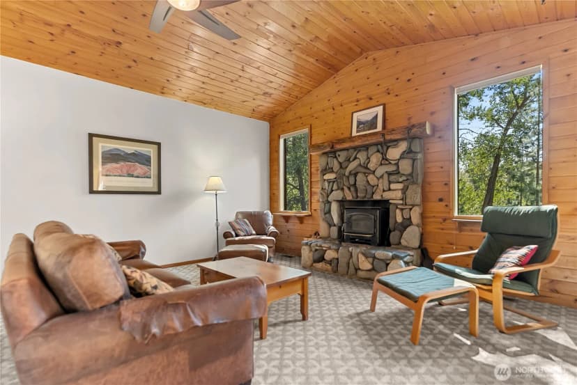 Property photo for 101 Evans, Winthrop photo 15