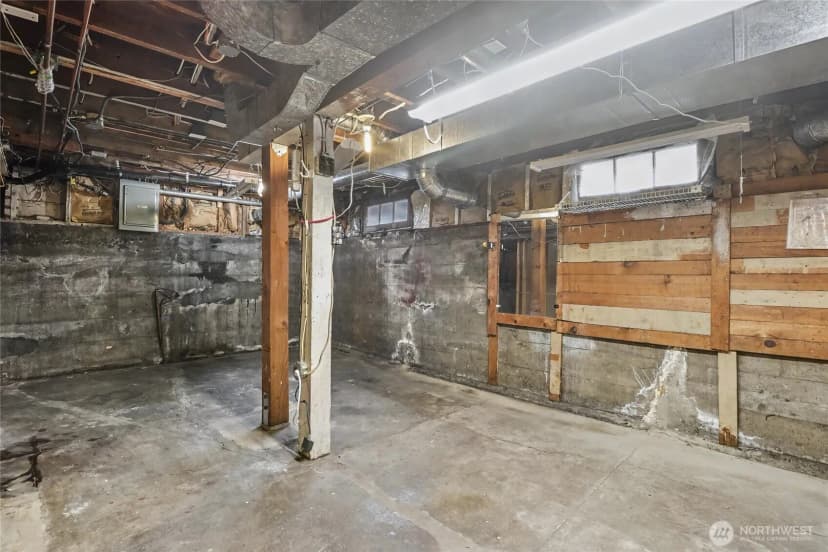 Property photo for 1823 E Shelby Street, Seattle photo 35
