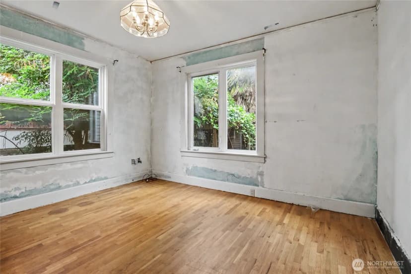Property photo for 1823 E Shelby Street, Seattle photo 15