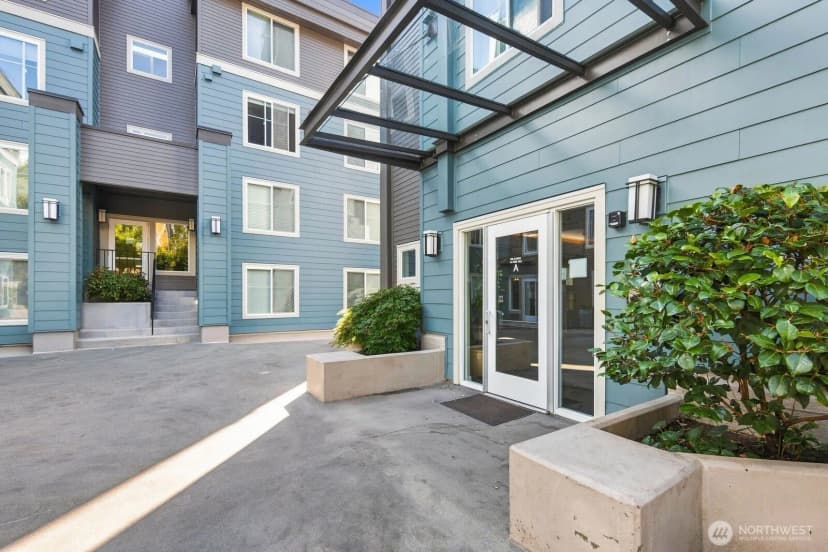 Property photo for 300 10th Avenue #a309, Seattle photo 18