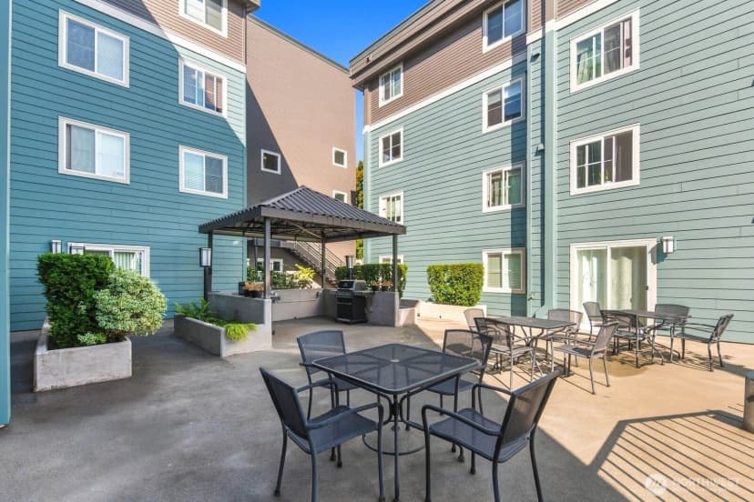 Property photo for 300 10th Avenue #a309, Seattle photo 20