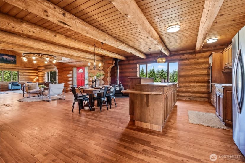 Property photo for 1231 Willeys Lake Rd, Ferndale photo 8