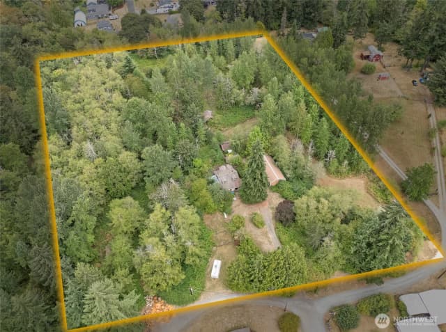 Property photo for 13928 59th Avenue E, Puyallup photo 2