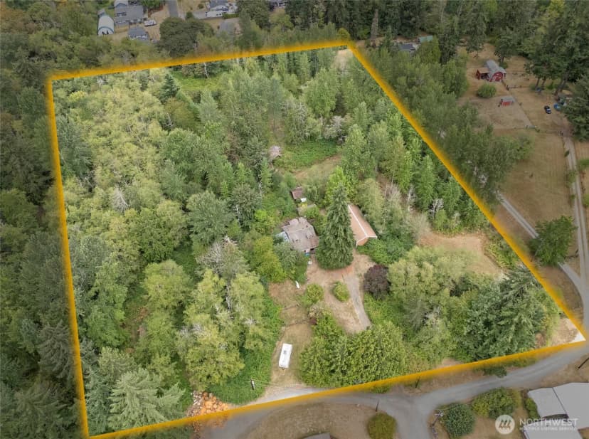 Property photo for 13928 59th Avenue E, Puyallup photo 2