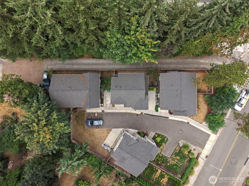 Property photo for 11605 Ne 155th Street, Kirkland photo 37