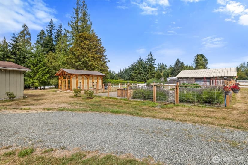 Property photo for 50 Mapleton Way, Port Angeles photo 27