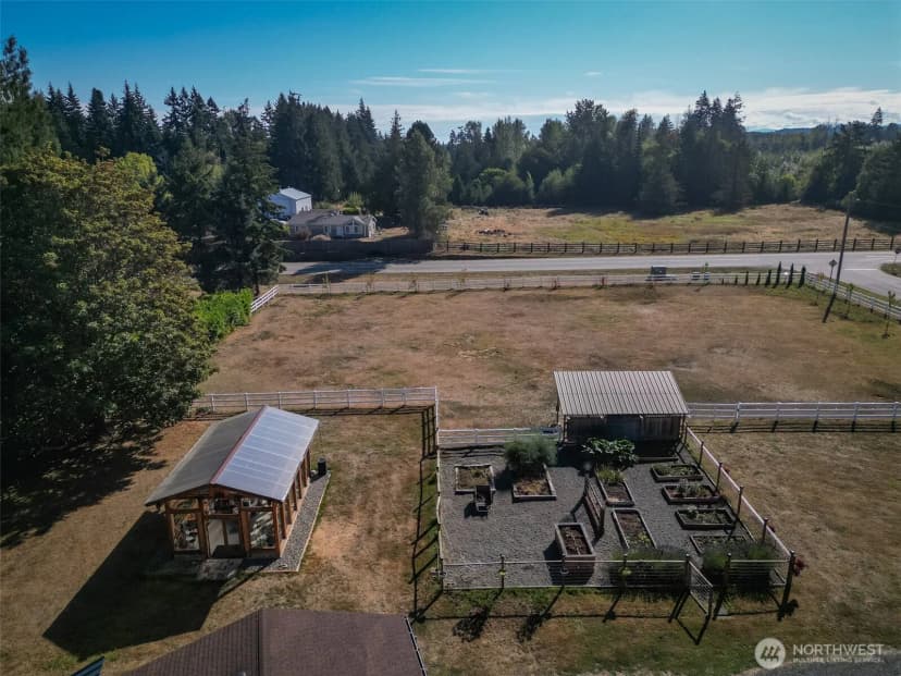 Property photo for 50 Mapleton Way, Port Angeles photo 36