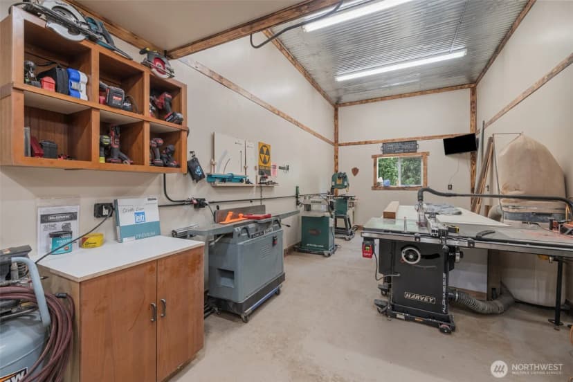 Property photo for 50 Mapleton Way, Port Angeles photo 32