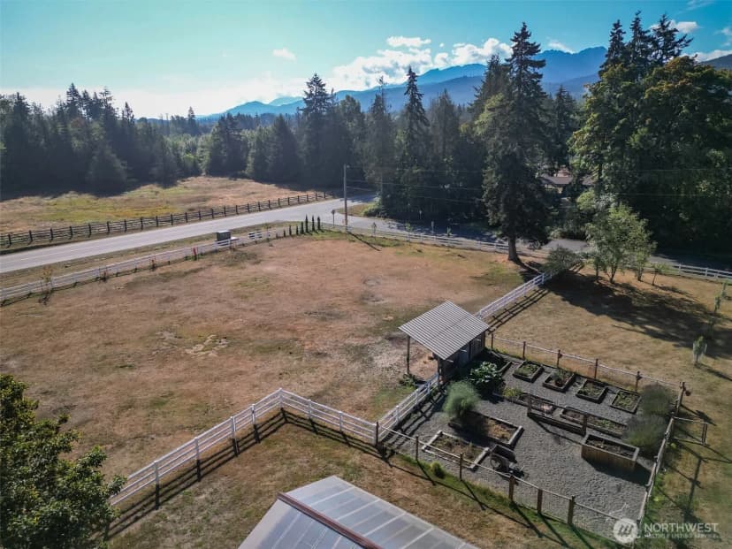 Property photo for 50 Mapleton Way, Port Angeles photo 37