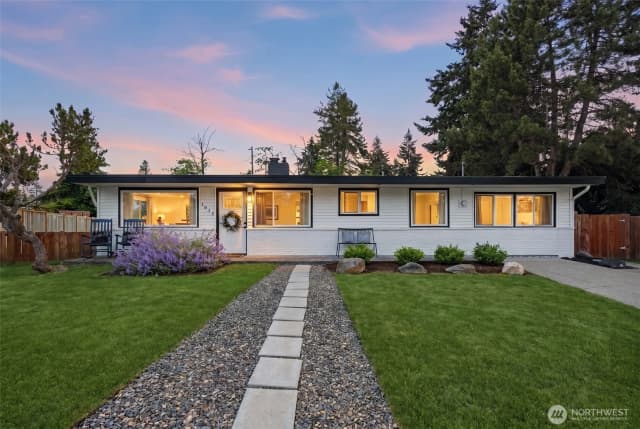 Property photo for 1615 N 165th Place, Shoreline