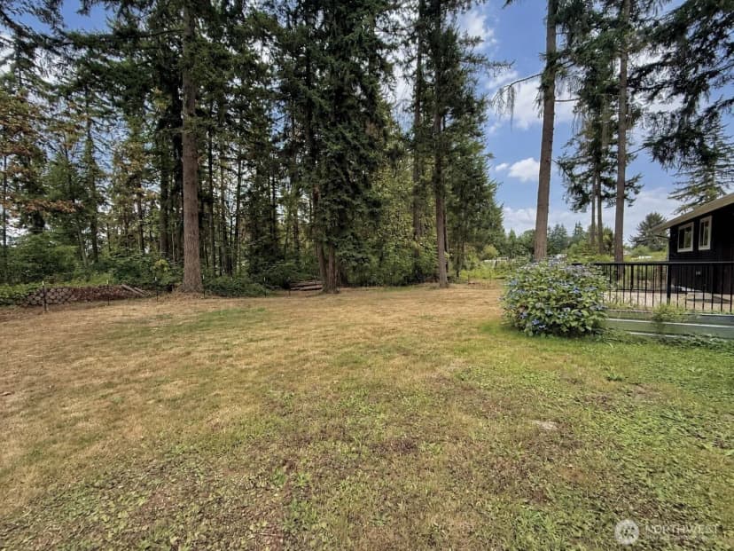 Property photo for 31719 41st Avenue E, Eatonville photo 27
