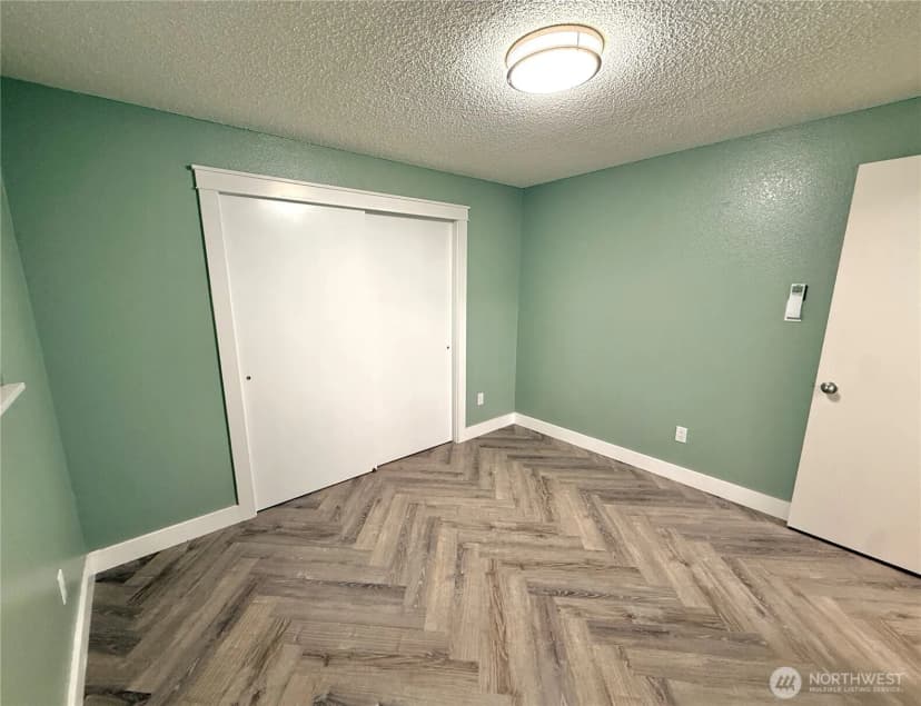 Property photo for 31719 41st Avenue E, Eatonville photo 21