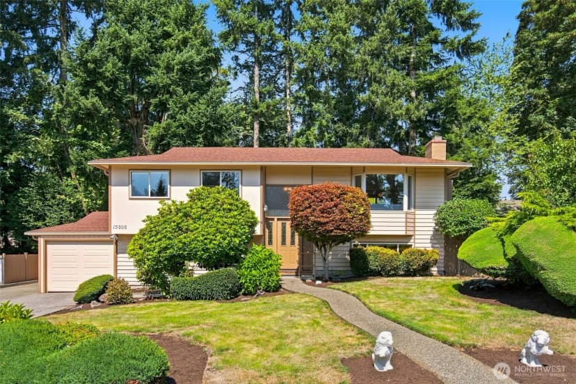 Property photo for 15808 Ne 112th Street, Redmond