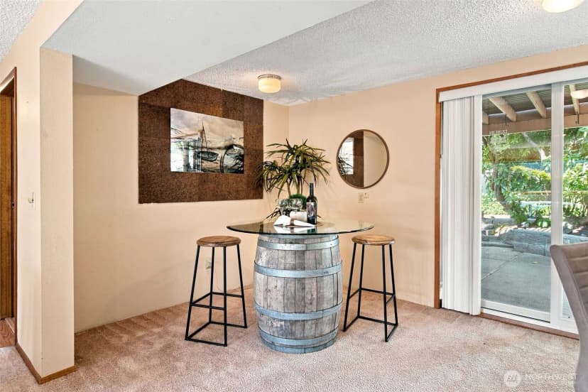 Property photo for 15808 Ne 112th Street, Redmond photo 15