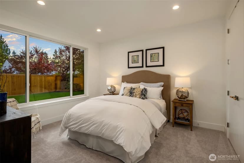 Property photo for 16039 Ne 3rd Street, Bellevue photo 35