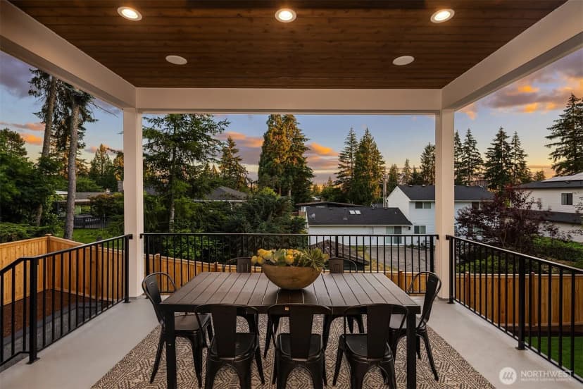 Property photo for 16039 Ne 3rd Street, Bellevue photo 14