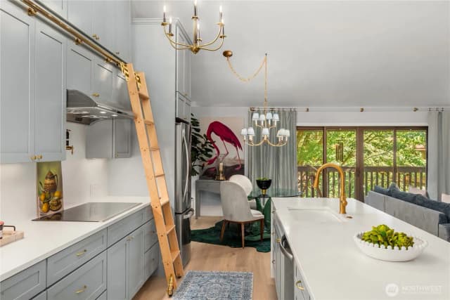 Property photo for 1518 Ne 140th Street #c6, Seattle photo 5