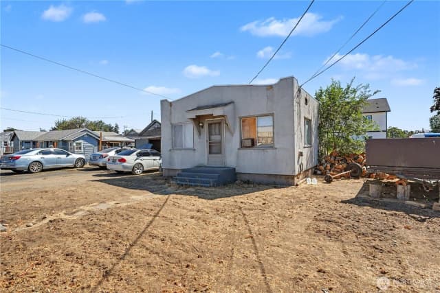 Property photo for 1810 Boggess Lane, Yakima photo 2