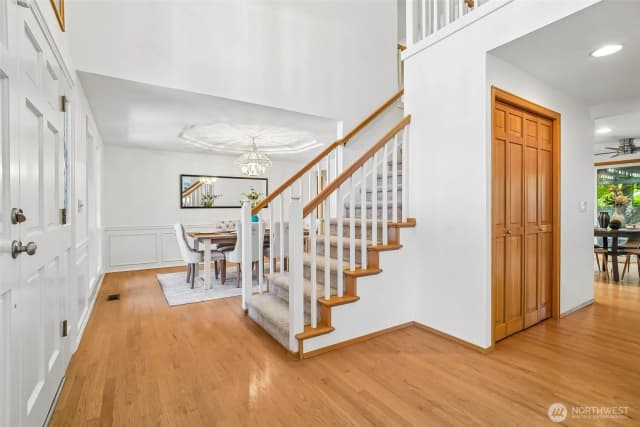 Property photo for 2122 221st Place Ne, Sammamish photo 3