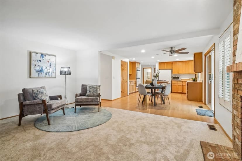 Property photo for 2122 221st Place Ne, Sammamish photo 9