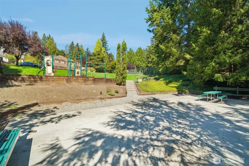 Property photo for 2122 221st Place Ne, Sammamish photo 36