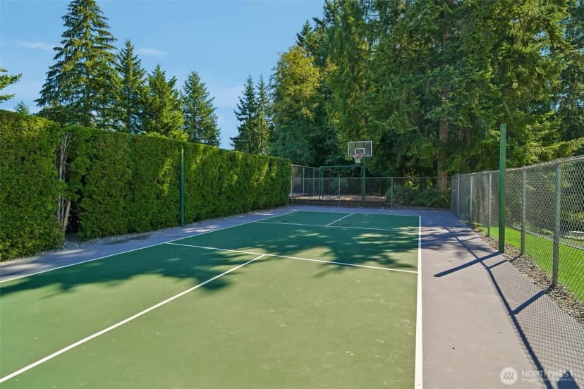 Property photo for 2122 221st Place Ne, Sammamish photo 35