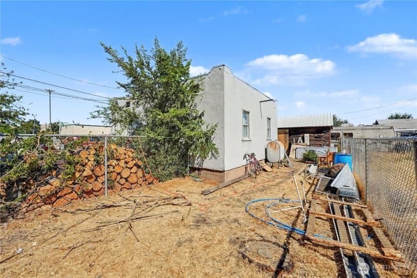Property photo for 1810 Boggess Lane, Yakima photo 23