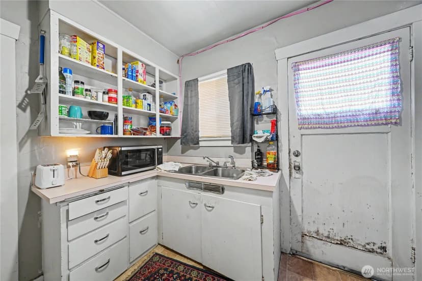 Property photo for 1810 Boggess Lane, Yakima photo 11