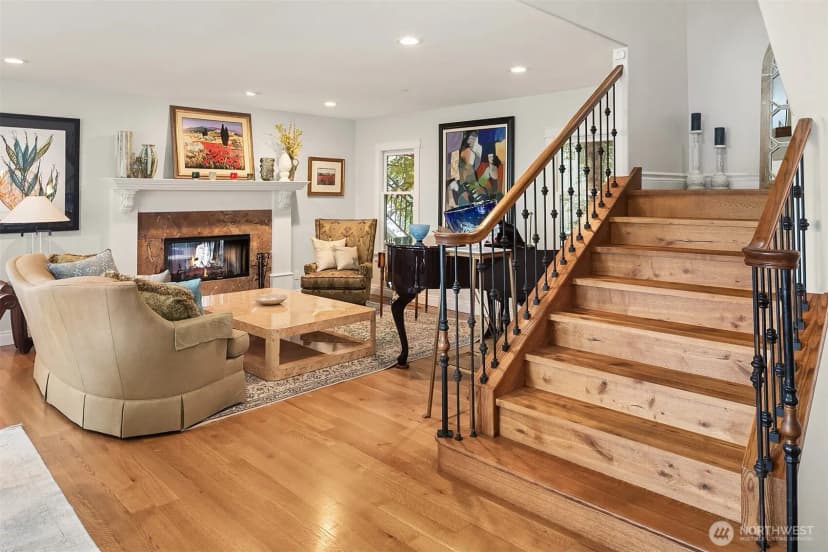Property photo for 456 W Lake Sammamish Parkway Se, Bellevue photo 12