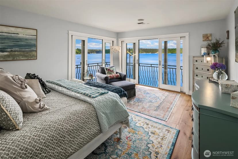 Property photo for 456 W Lake Sammamish Parkway Se, Bellevue photo 22