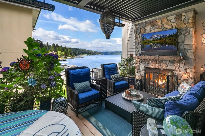 Property photo for 456 W Lake Sammamish Parkway Se, Bellevue photo 11