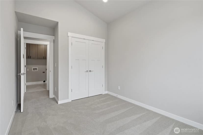 Property photo for 12229 Ne 100th Street, Kirkland photo 32