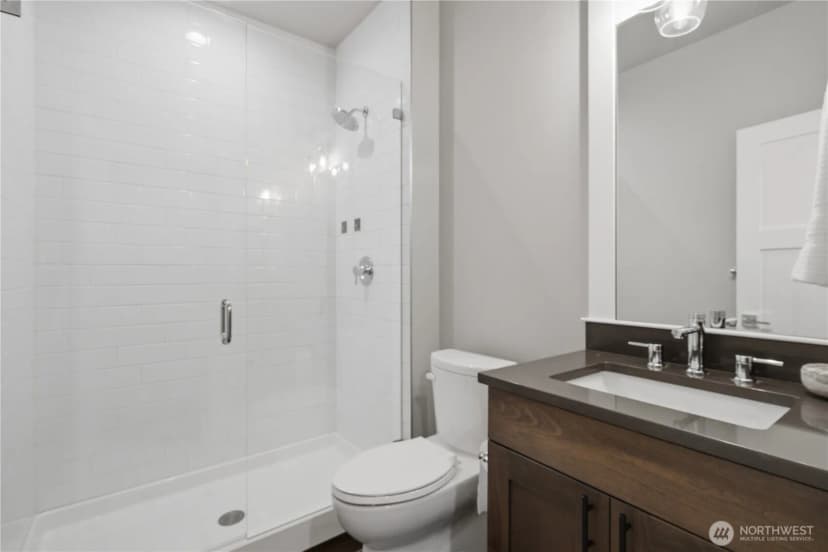 Property photo for 12229 Ne 100th Street, Kirkland photo 38