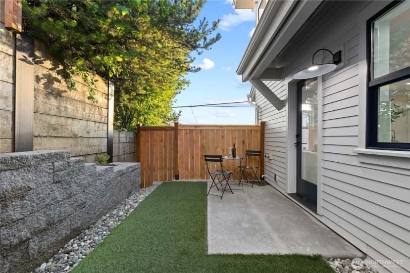 Property photo for 3245 13th Avenue W, Seattle photo 25